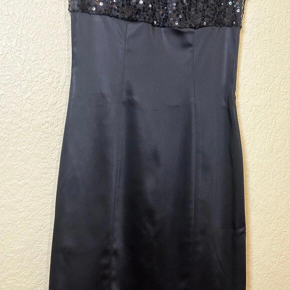 Betsy Johnson satin and sequin little black dress size 4 NWOT - Picture 4 of 8